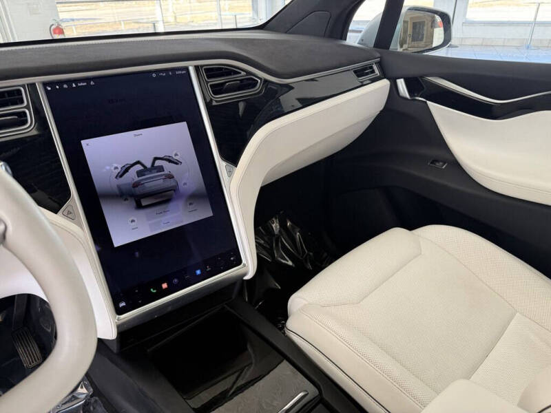 2016 Tesla Model X