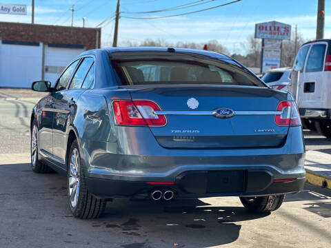 2010 Ford Taurus Limited