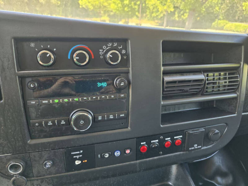 2016 Chevrolet Express 2500