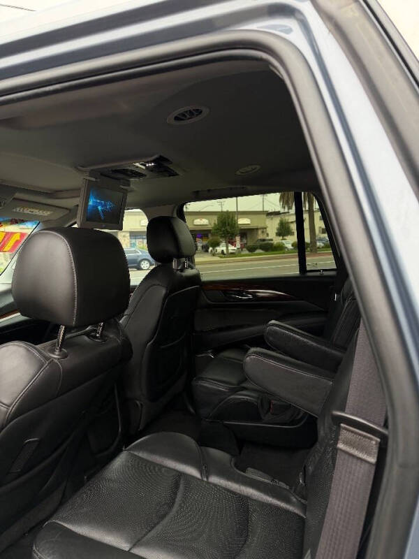 2015 Cadillac Escalade Premium