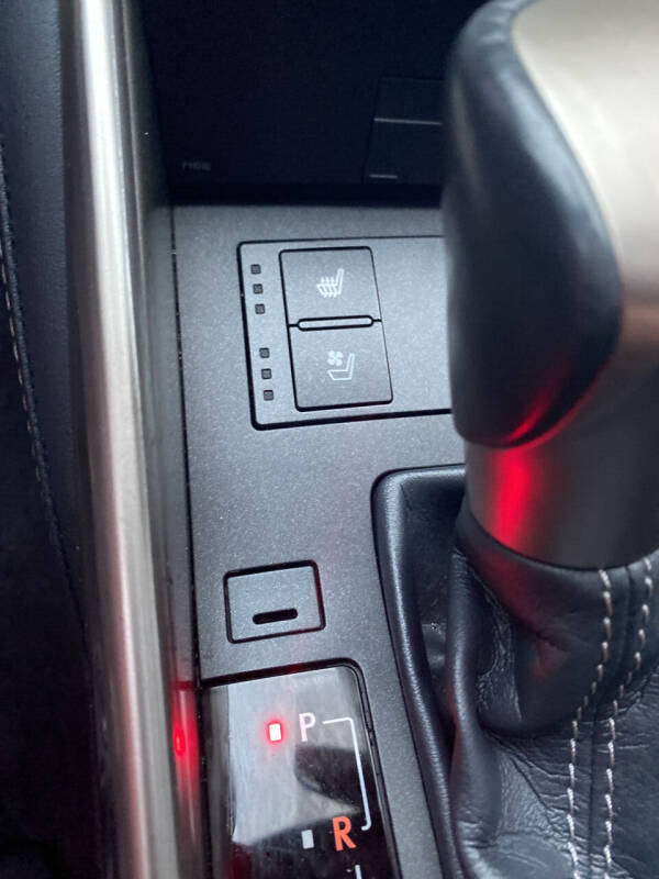 2015 Lexus IS 250 Crafted Line