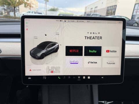 2022 Tesla Model Y Long Range