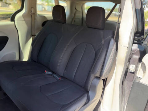 2018 Chrysler Pacifica L