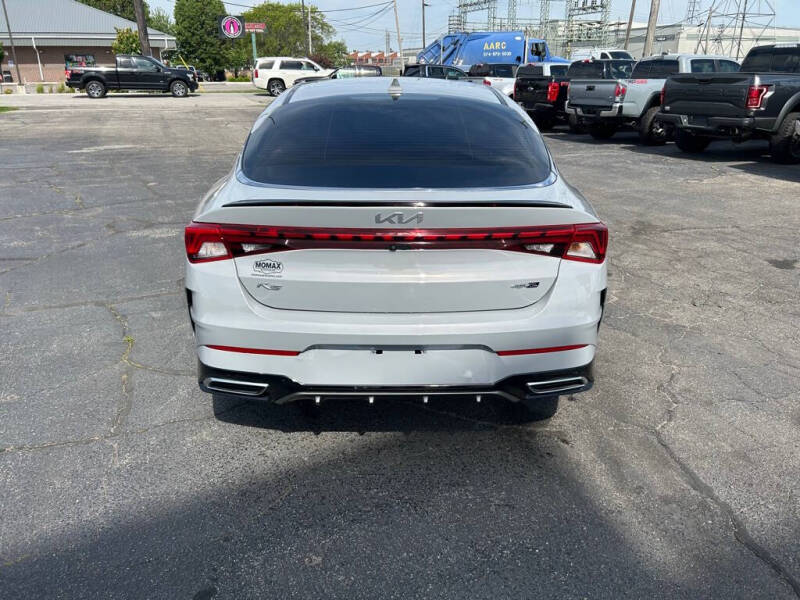 2022 Kia K5