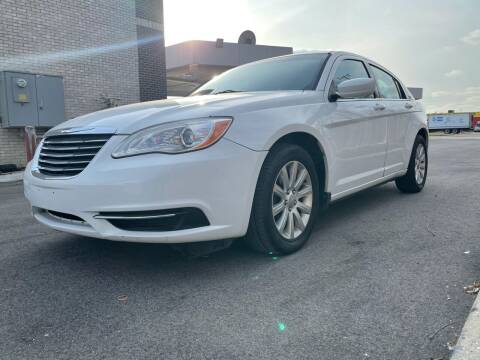 2012 Chrysler 200 for sale at JE Auto Sales LLC in Indianapolis IN