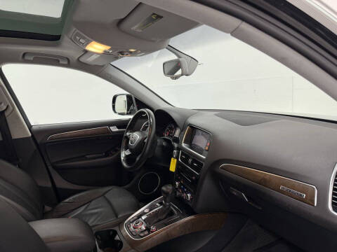 2014 Audi Q5 2.0T quattro Premium Plus