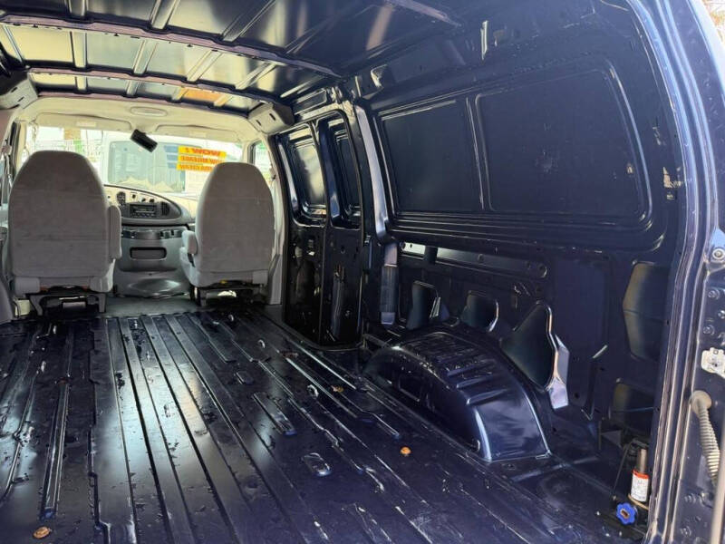 2006 Ford E-Series E-150