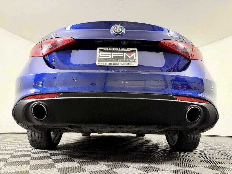 2017 Alfa Romeo Giulia Ti