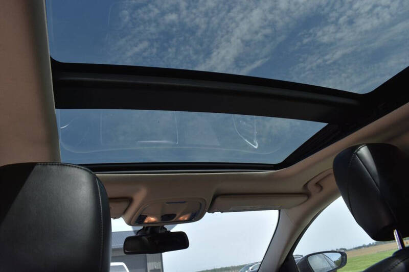 2016 Chrysler 200 C