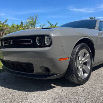 2019 Dodge Challenger SXT