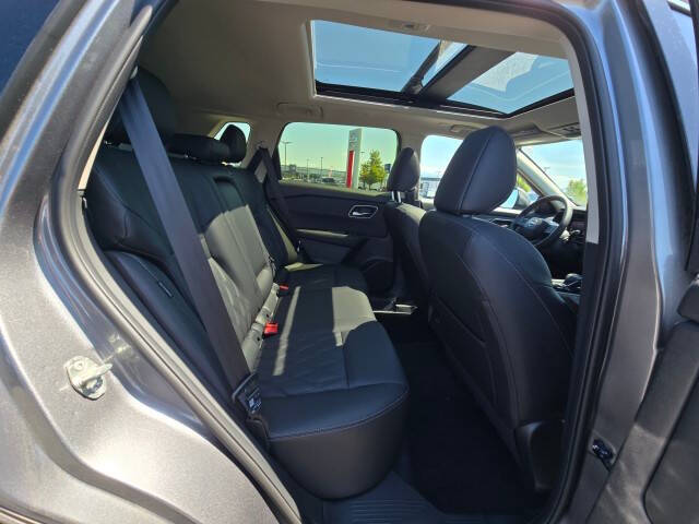 2025 Nissan Rogue Platinum