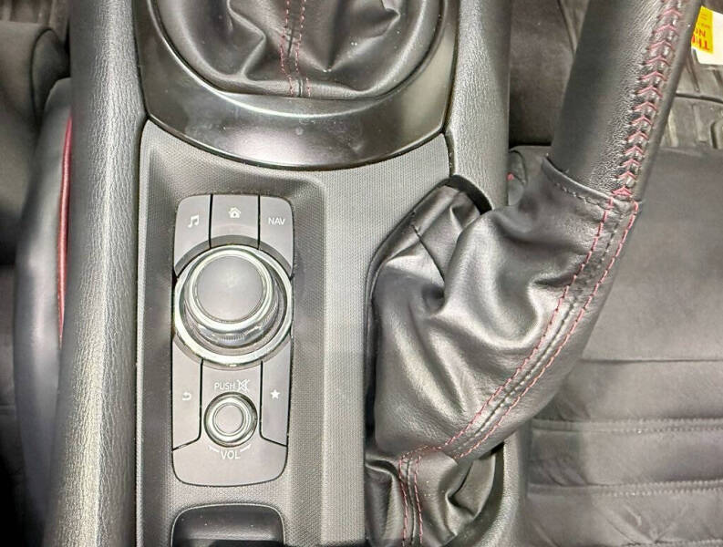 2018 Mazda MX-5 Miata Club