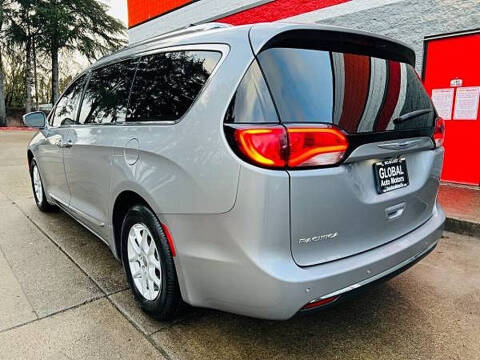 2020 Chrysler Pacifica Touring L 35th Anniversary