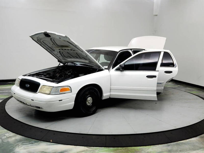 2011 Ford Crown Victoria