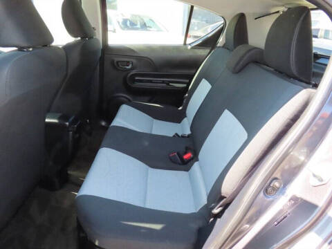 2015 Toyota Prius c Three