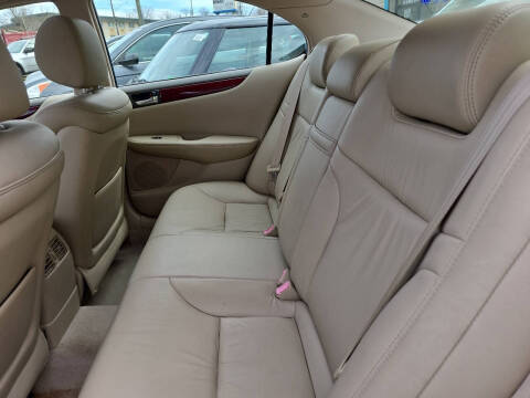 2004 Lexus ES 330