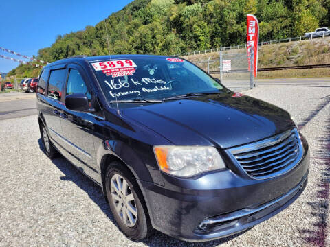 2014 Chrysler Town and Country Touring