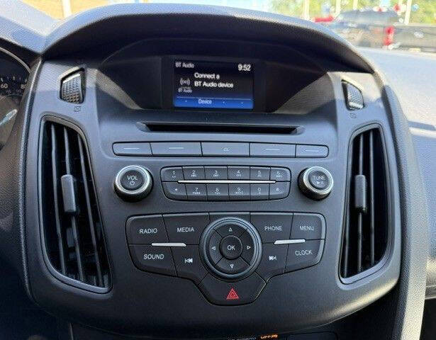 2017 Ford Focus S