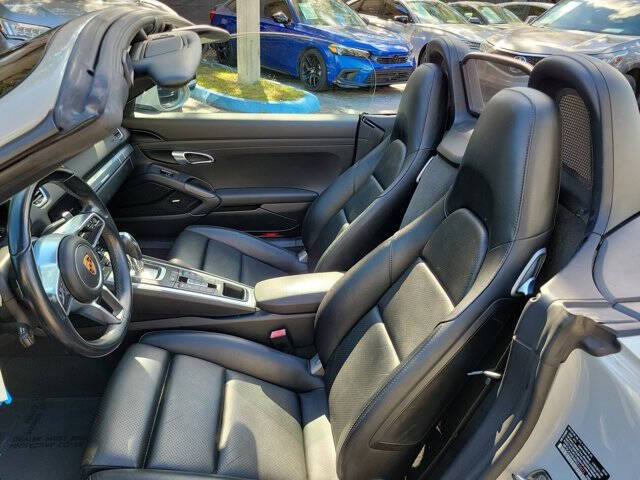 2021 Porsche 718 Boxster T