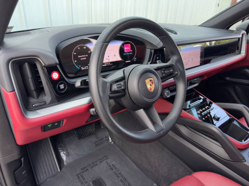 2024 Porsche Cayenne