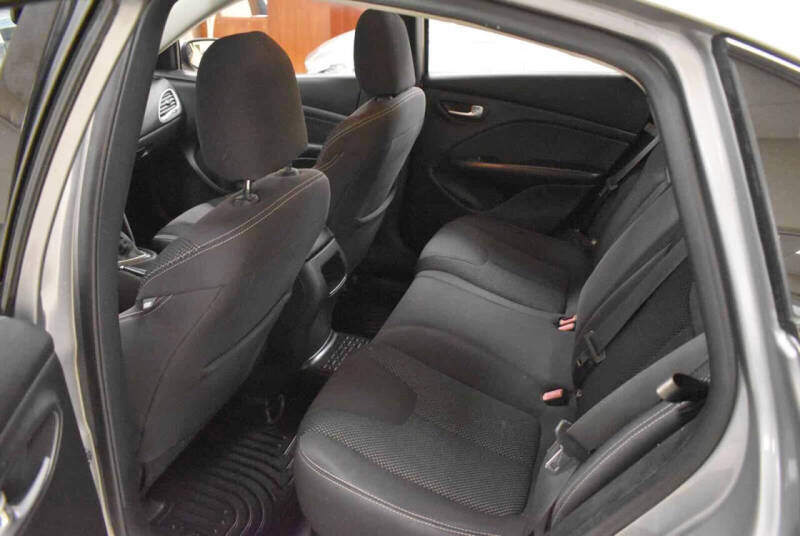 2014 Dodge Dart SXT