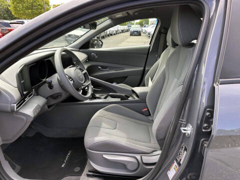 2023 Hyundai Elantra
