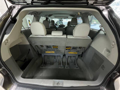 2014 Toyota Sienna