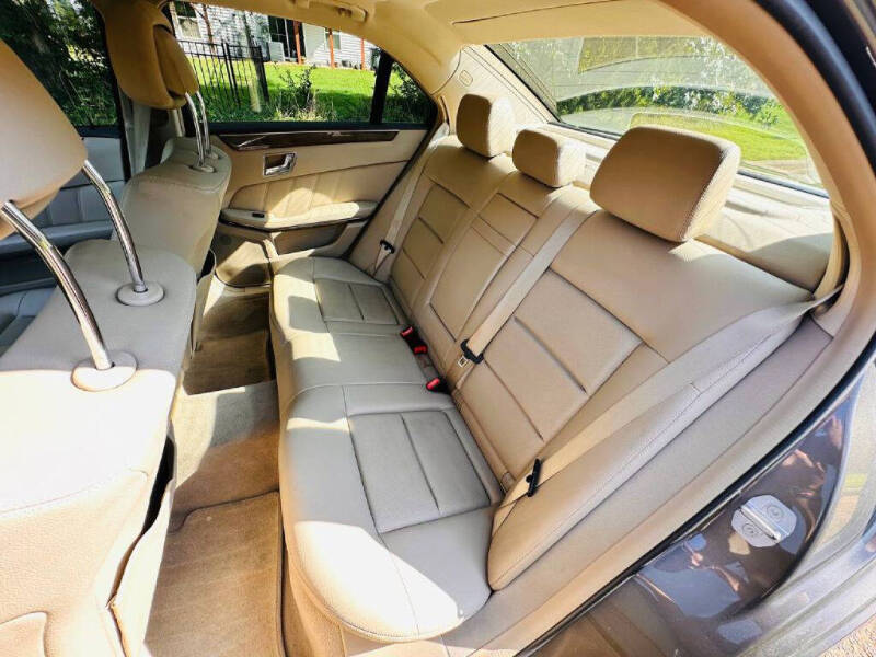 2010 Mercedes-Benz E-Class E 350 Luxury 4MATIC