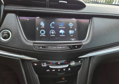 2018 Cadillac XT5 Luxury