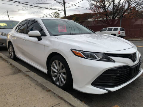 2019 Toyota Camry for sale at Deleon Mich Auto Sales in Yonkers NY