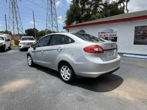 2013 Ford Fiesta S
