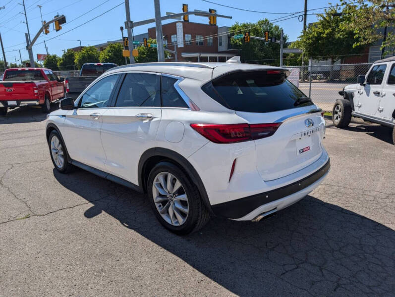 2019 Infiniti QX50 Essential