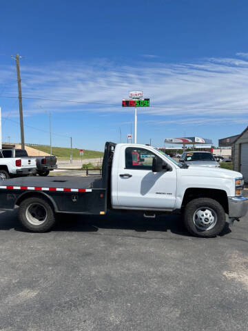 2015 Chevrolet Silverado 3500HD CC