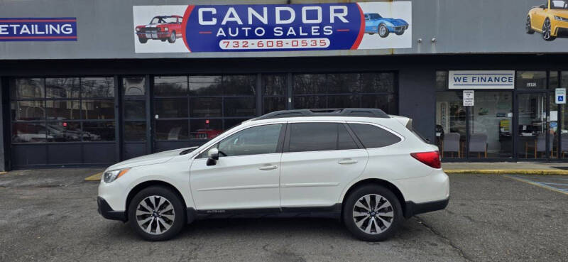 2016 Subaru Outback Limited's photo