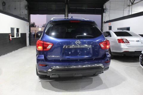 2019 Nissan Pathfinder S