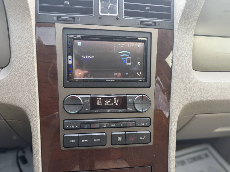 2014 Lincoln Navigator