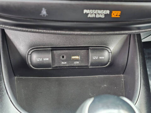 2019 Kia Soul +