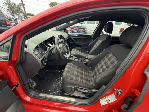 2015 Volkswagen Golf GTI S