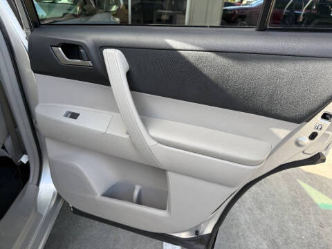 2013 Toyota Highlander Plus