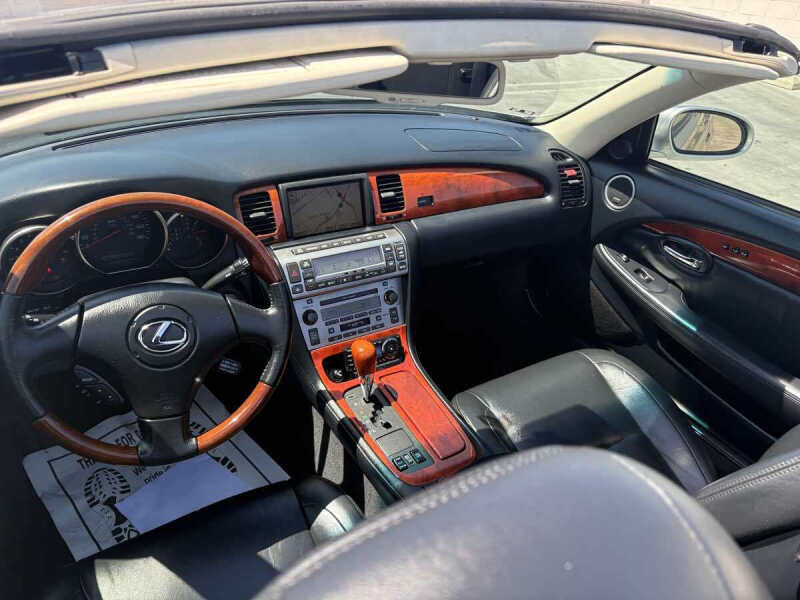 2002 Lexus SC 430