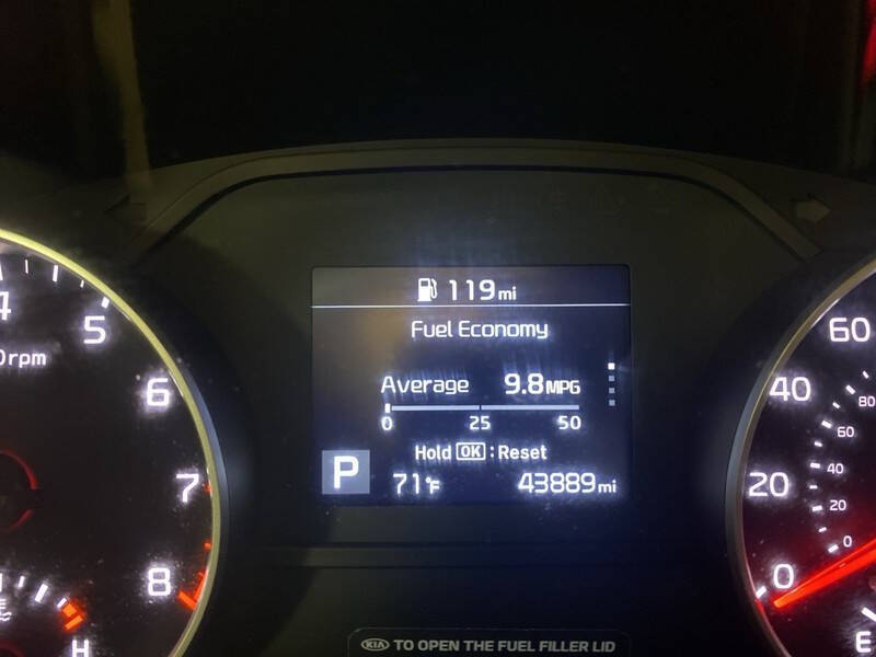 2020 Kia Sportage EX