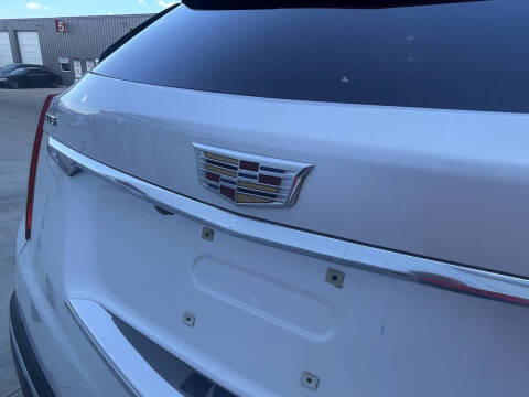 2017 Cadillac XT5 Premium Luxury