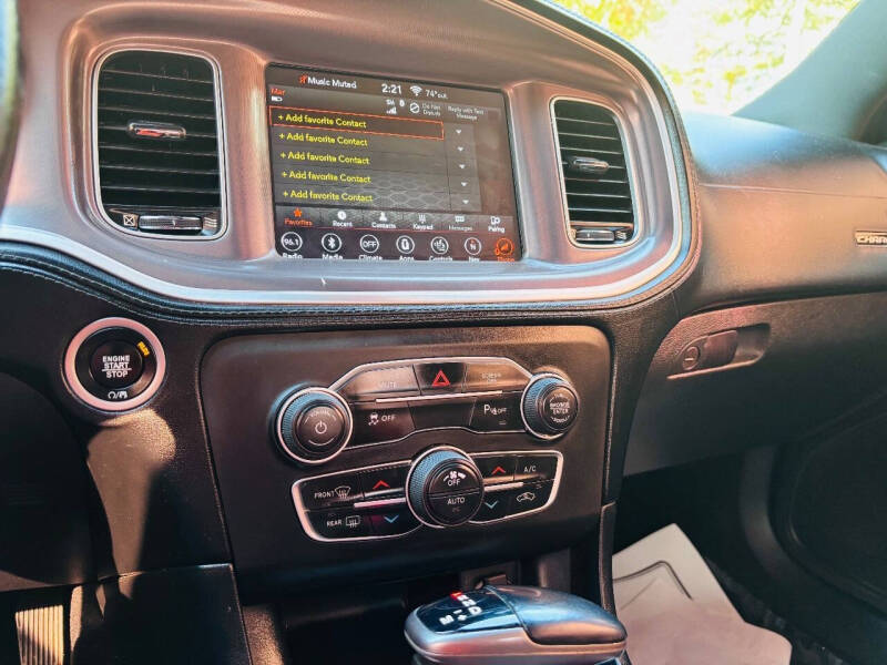 2019 Dodge Charger SXT