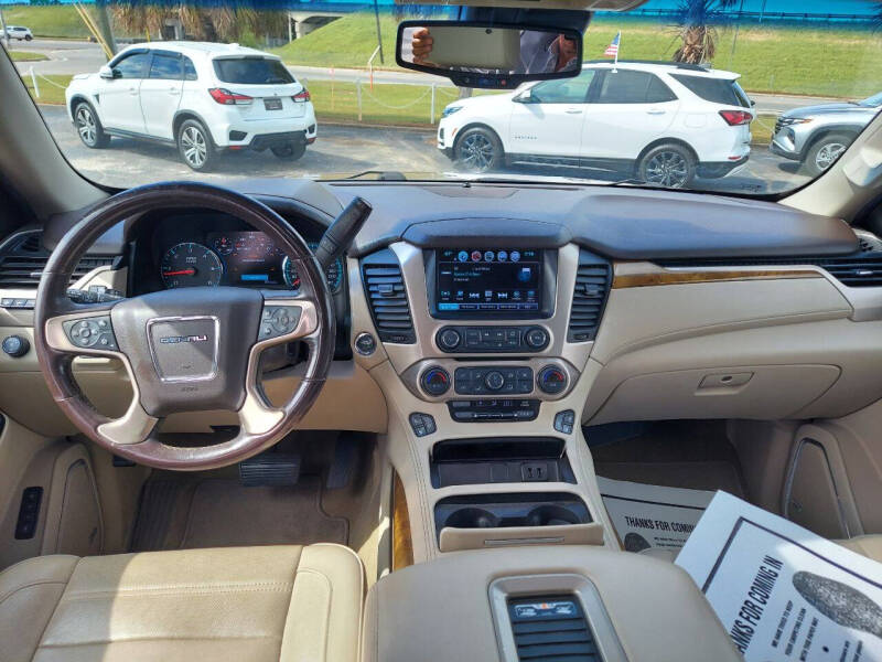 2017 GMC Yukon Denali