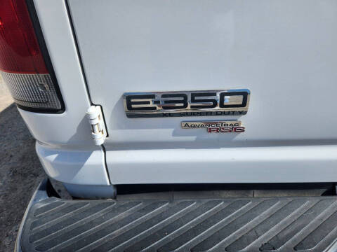 2010 Ford E-Series E-350 SD XL