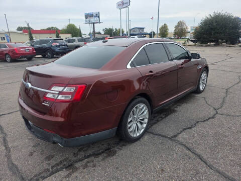 2015 Ford Taurus SEL