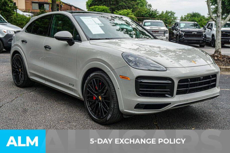 2022 Porsche Cayenne GTS Coupe