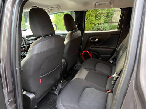 2017 Jeep Renegade Trailhawk