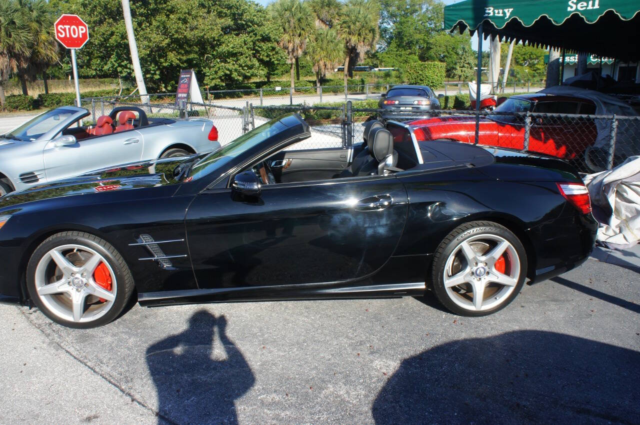 2013 Mercedes-Benz SL-Class 11