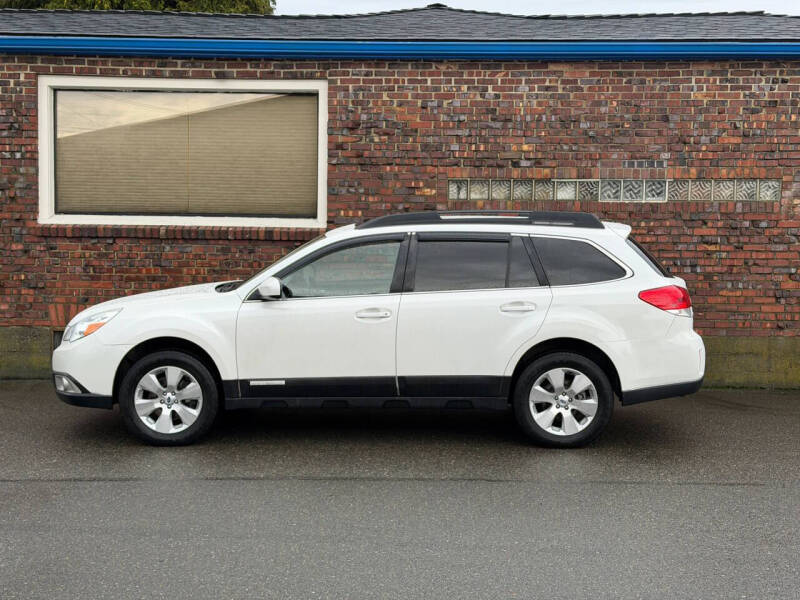 2012 Subaru Outback 3.6R Limited